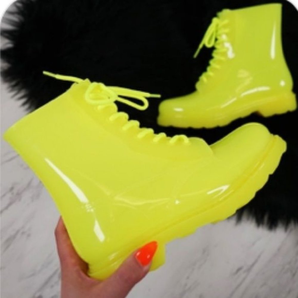 !! NEW !! Neon Yellow Lace Up Combat Rain Boots - Picture 6 of 7